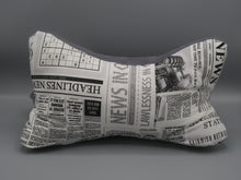 Lade das Bild in den Galerie-Viewer, Leseknochen (3D) - Newspaper - personalisiert mit Wunschnamen
