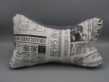 Lade das Bild in den Galerie-Viewer, Leseknochen (3D) - Newspaper - personalisiert mit Wunschnamen