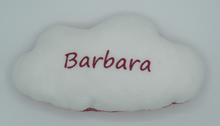 Lade das Bild in den Galerie-Viewer, Wolkenkissen - personalisiert mit Wunschnamen