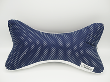 Lade das Bild in den Galerie-Viewer, Leseknochen (3D) - Punkte - personalisiert mit Wunschnamen