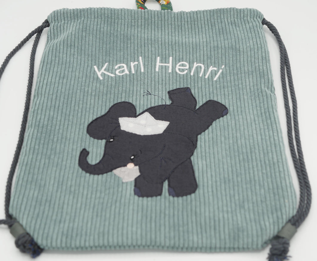 Turnbeutel-Rucksack-Kombo | personalisiert mit Wunschnamen & -motiv | Cord in MINTGRÜN